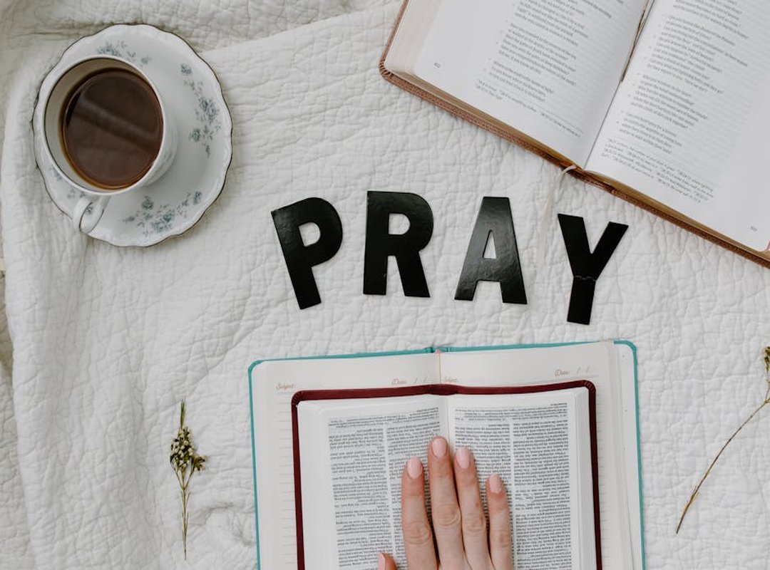 How to Find or Create the Perfect Prayer Wallpaper